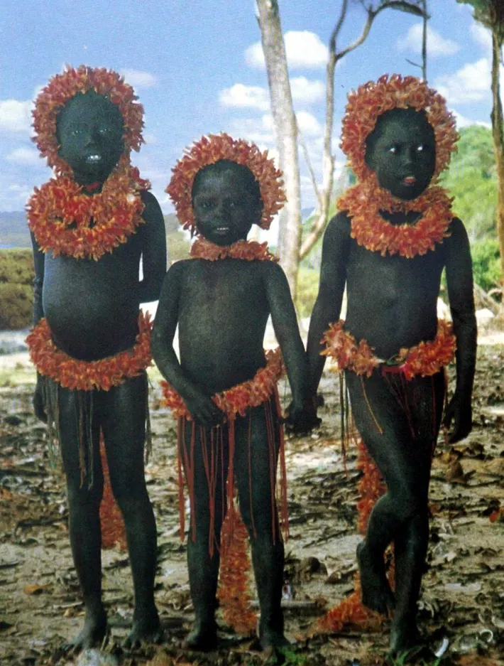 Andamanese children — Andaman Islands, India